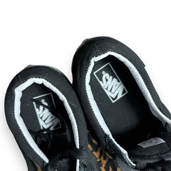 Vans Old Skool Low Top Sneakers Black Leopard Print Suede Teens Size 3 Lace Up - Picture 2 of 6